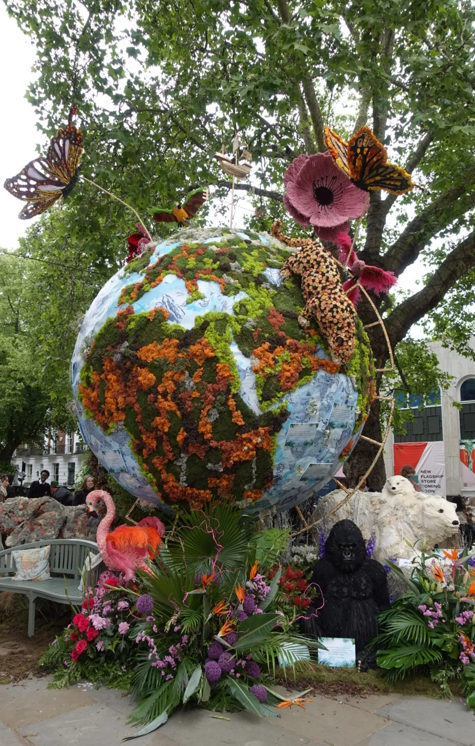 Seven Out of This World Floral Displays at Chelsea in Bloom 2026